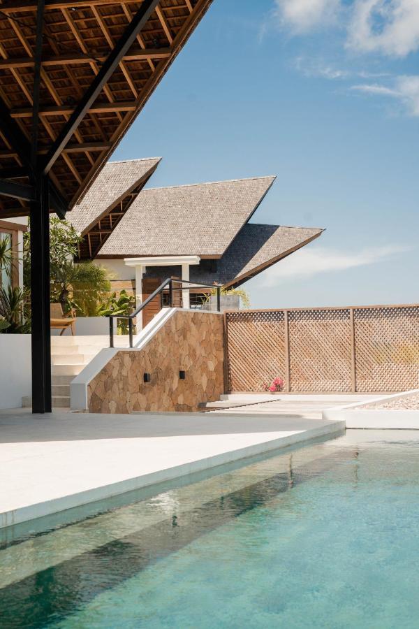 Luxury Ocean View Villas With Private Cook And Free Gym Membership Kuta (Lombok) Exterior foto