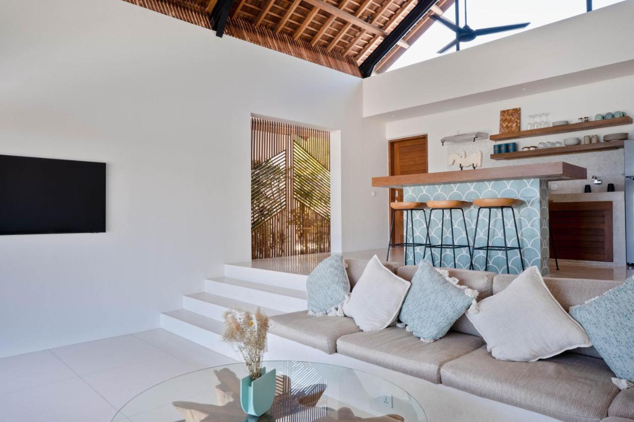 Luxury Ocean View Villas With Private Cook And Free Gym Membership Kuta (Lombok) Exterior foto