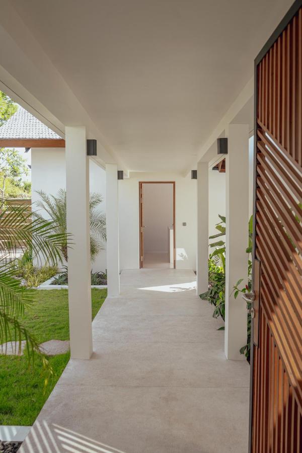 Luxury Ocean View Villas With Private Cook And Free Gym Membership Kuta (Lombok) Exterior foto